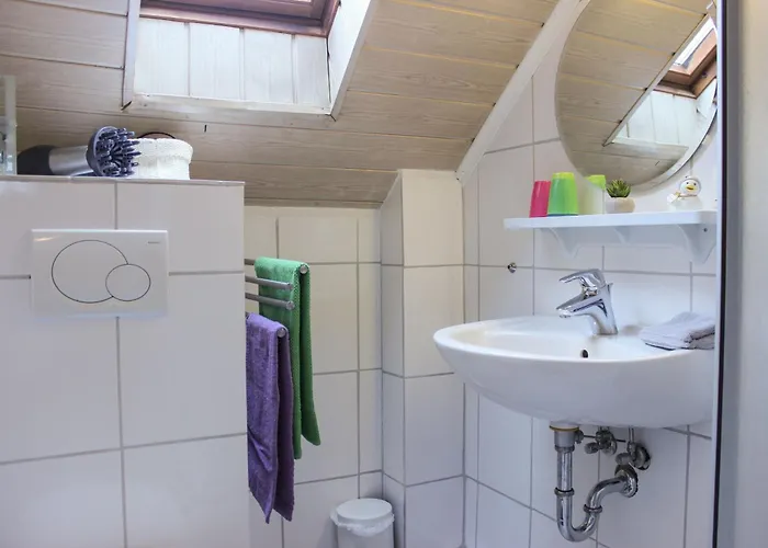 Haus Uni 3 Апартаменты Кобленц